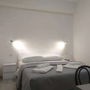 Bernini Self Check-in - Accesso Autonomo Maison d'hôtes