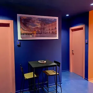 Couette-café Dimora 81, Syracuse