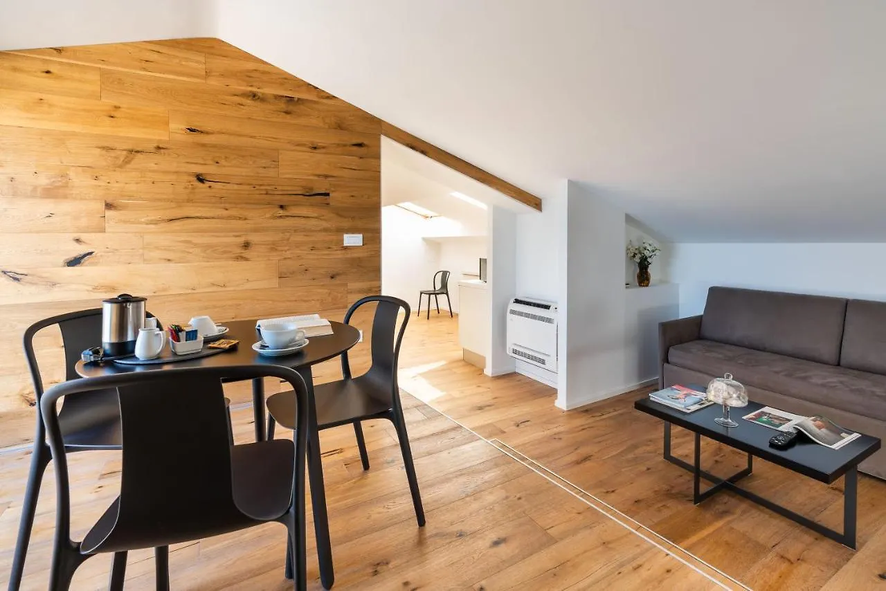 Re Dionisio Luxury Suites Syracuse