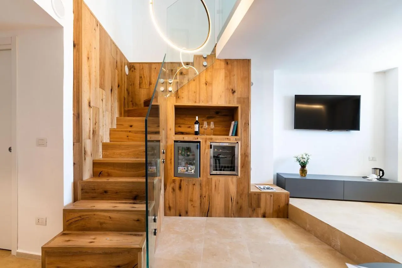 Re Dionisio Luxury Suites Syracuse Guest house